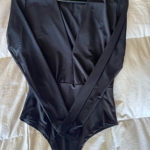 Forever 21 size small long sleeve body suit
